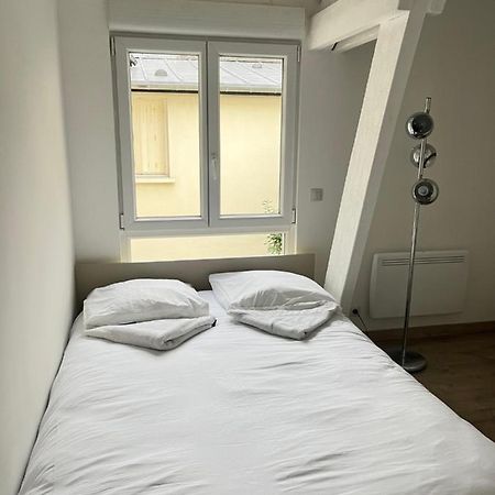 Ecu : Superbe Appartement Avec Exterieur ランス エクステリア 写真