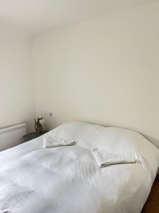 Ecu : Superbe Appartement Avec Exterieur ランス エクステリア 写真